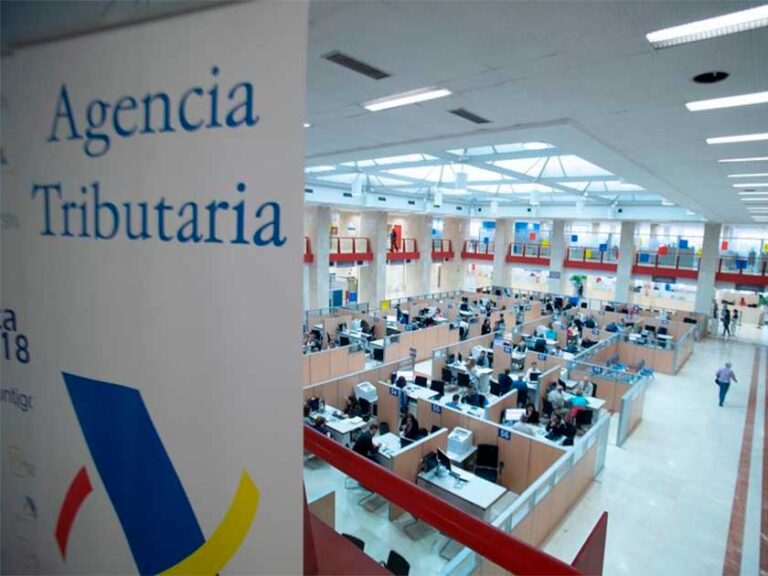 El salario de los funcionarios subirá hasta un 2% este año