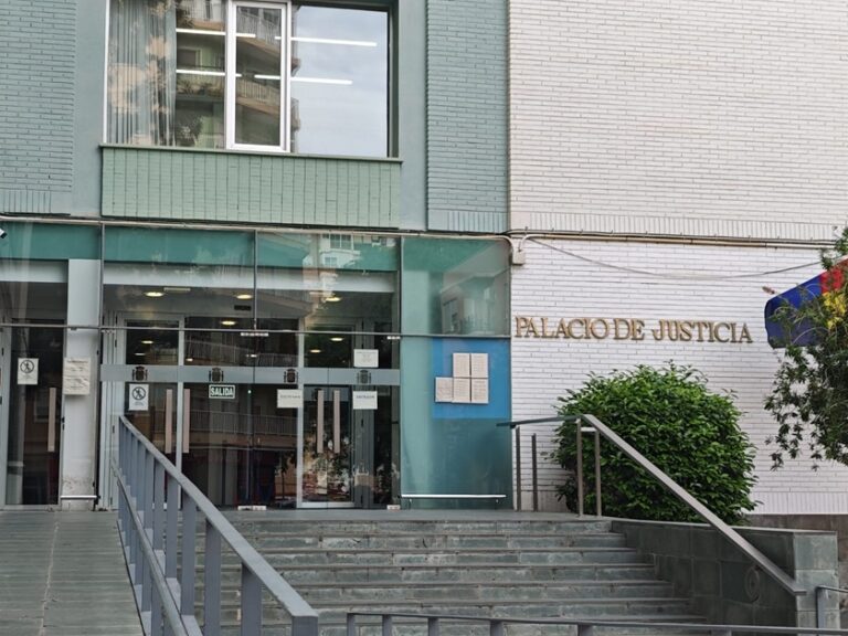 Condenado a cárcel en Cartagena por amenazar de muerte con un cuchillo al dueño de un bar