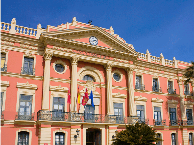 Condenan al Ayuntamiento de Murcia a pagar 10.000 € a una empresa de motocicletas eléctricas