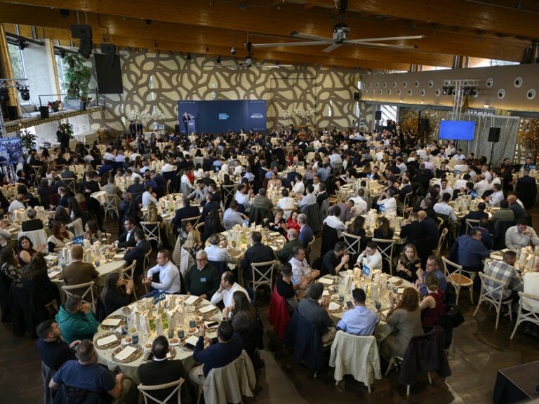 Hozono Global reúne a 500 profesionales en su convención anual más multitudinaria