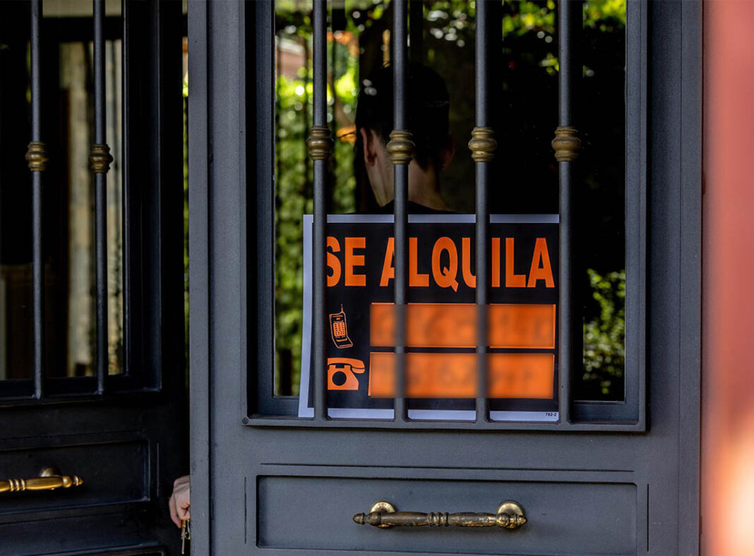 cartel se alquila alquiler vivienda precio de alquiler hogares