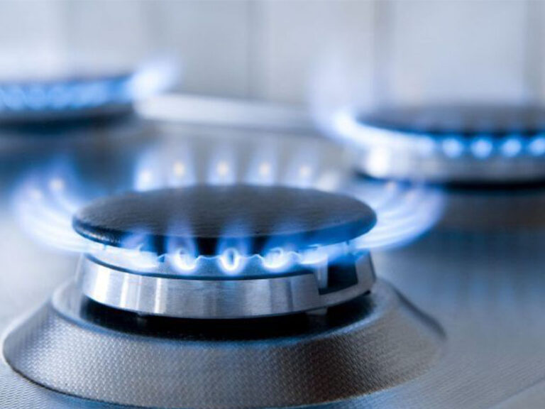 La tarifa regulada de gas bajará un 8,7% desde enero de 2026