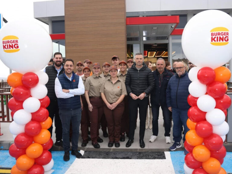 Burger King abre su primer restaurante en Caravaca y crea 30 puestos de trabajo