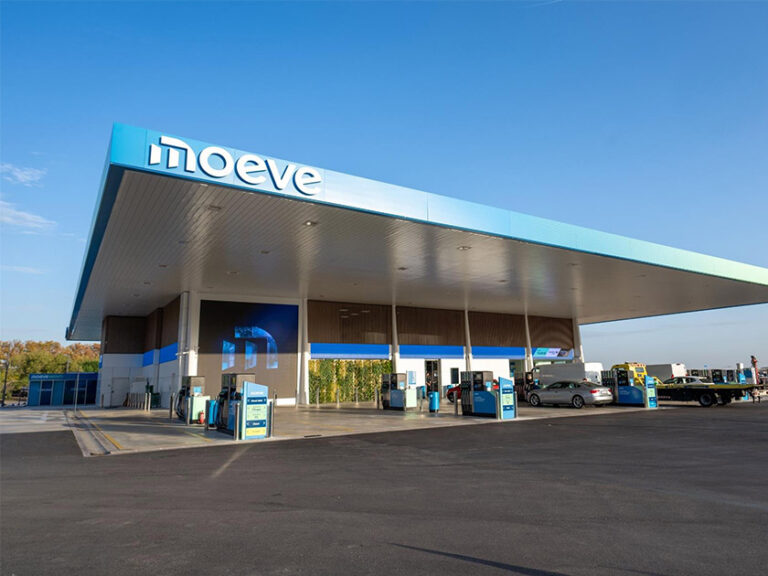Moeve completa la transformación de 500 estaciones de la antigua Cepsa, un tercio de su red ibérica