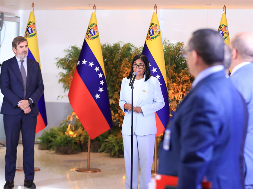 Sin títuLa presidenta encargada de Venezuela, Delcy Rodríguez, comparece en el acto de firma de un acuerdo con la empresa energética española Repsol - PRENSA PRESIDENCIAL DE VENEZUELAlo-1asav