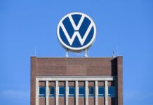 Volkswagen recorta el doble de empleos, 100.000 en total, y reduce a la mitad sus modelos