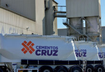 El sector del cemento supera los 350 M€ en exportaciones, cinco veces más que en 2022
